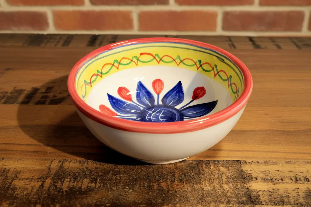 Ceramic bowl with floral design
